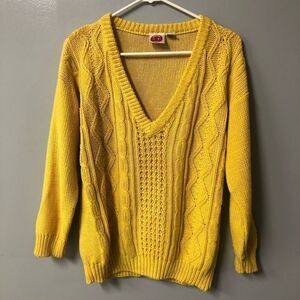 yellow ramie cotton cable knit sweater v neck size small varsity chunky